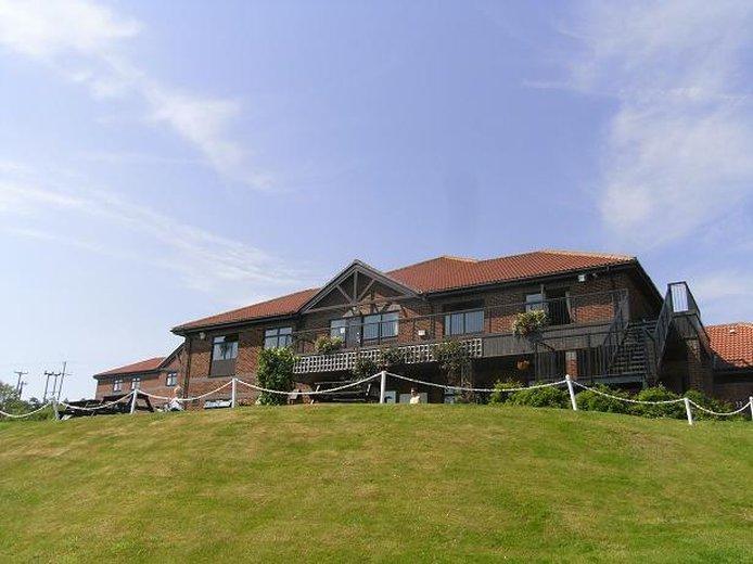 Hunley Golf Club Hotel ซอลท์เบิร์น-บาย-เดอะ-ซี ภายนอก รูปภาพ